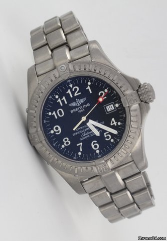 Breitling AEROMARINE AVENGER TITAN Finanzierung meglich