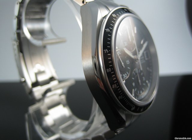 replica Omega Speedmaster Date Chronograph  3210.50.00 Ungetragen WATCHES 1 