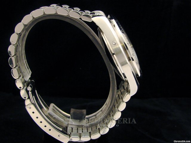 replica Omega Speedmaster Day-Date WATCHES 1 