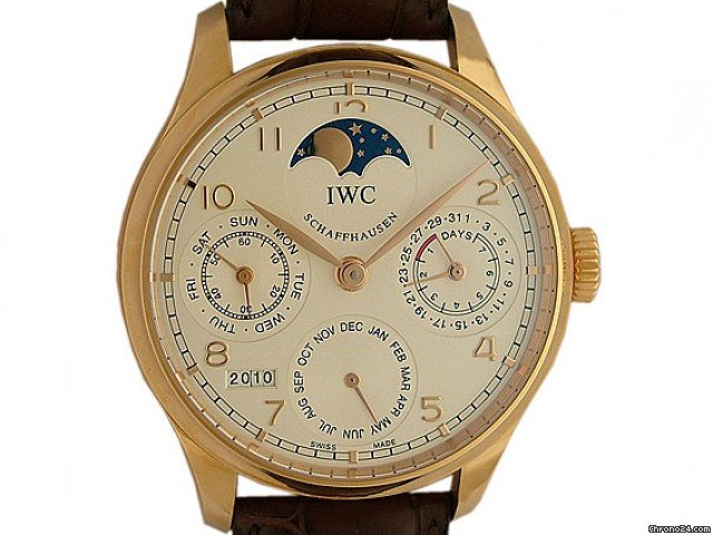 IWC Portugieser Ewiger Kalender 18kt Rosegold 44mm ungetragen