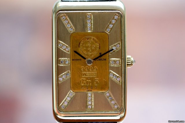 Corum Goldbarrenuhr 5 Gr. mit Diamantenblatt
