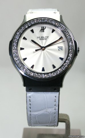 Hublot Classic Lady diamonds