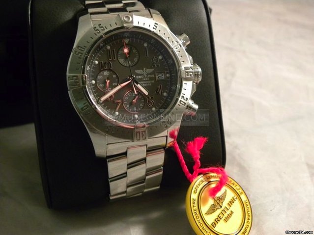 Breitling AVENGER SKYLAND