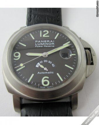 Panerai Power Reserve titanium - PAM00057
