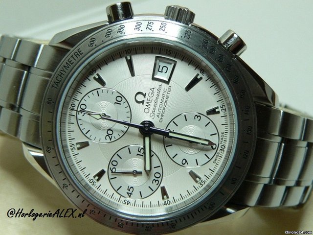 Omega Speedmaster Chronometer Date