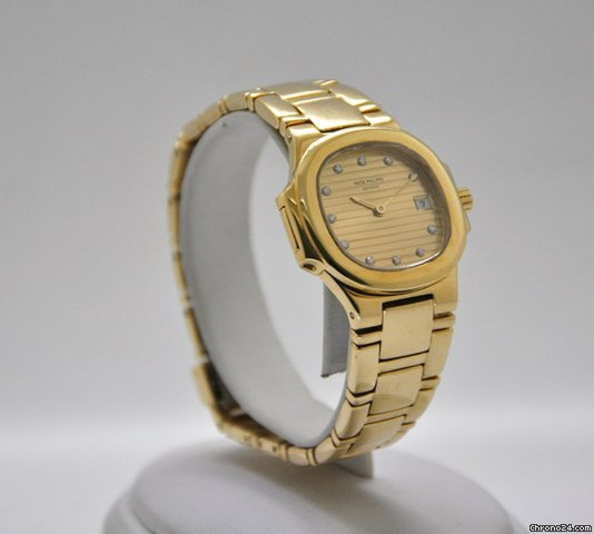 replica Patek Philippe Nautilus Lady Size WATCHES 1 