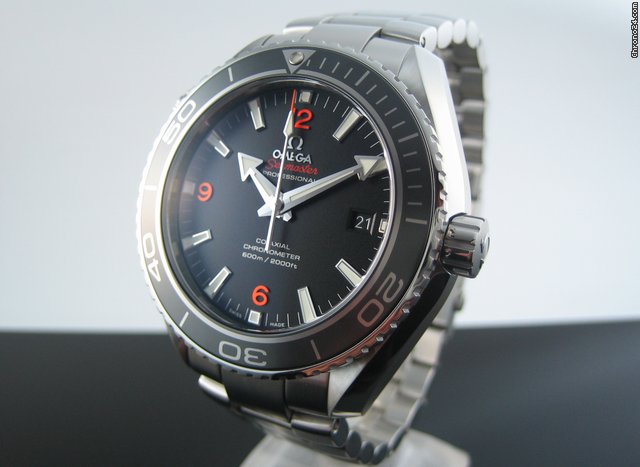 Omega Seamaster Planet Ocean 232.30.46.21.01.003