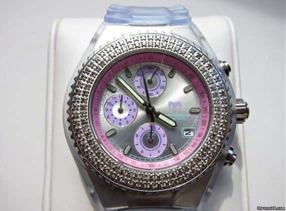 Technomarine Cruise 4 (avec diamants)