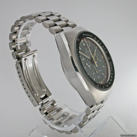 replica Omega Speedmaster Professional Mark II WATCHES 1 