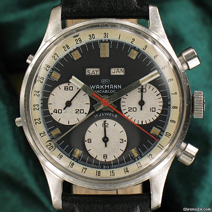 Breitling Wakmann Dato-Compax Panda Zifferblatt