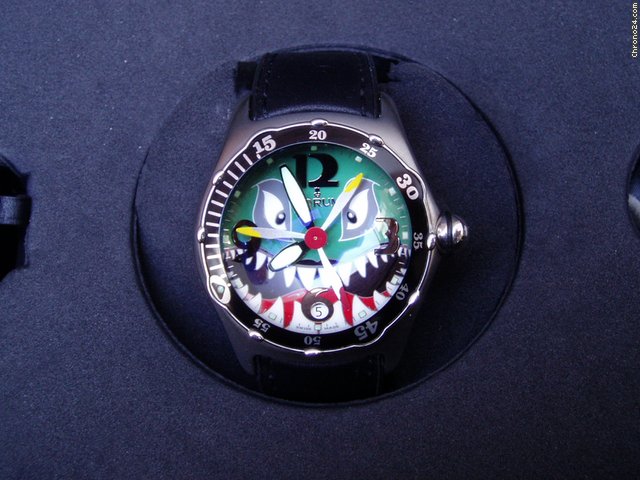 Corum Bubble Dive Bomber
