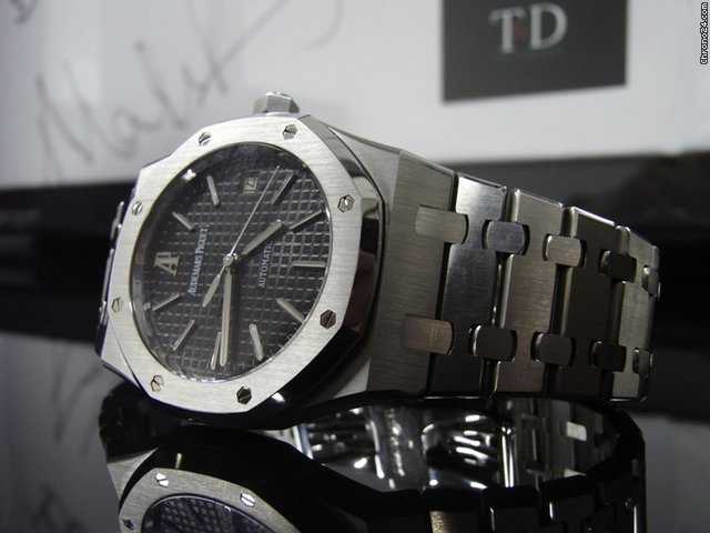 replica Audemars Piguet New Royal Oak Classic Steel Automatic  Black Dial WATCHES 1 