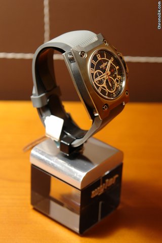 replica Wyler Chronograph Titanium 75% Discount Black Dial - Grey WATCHES 1