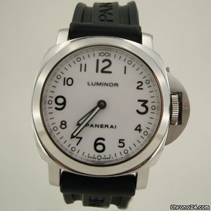 Panerai LUMiNOR BASE PAM114
