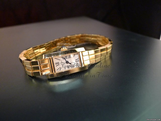 Cartier Tank Louis Gold