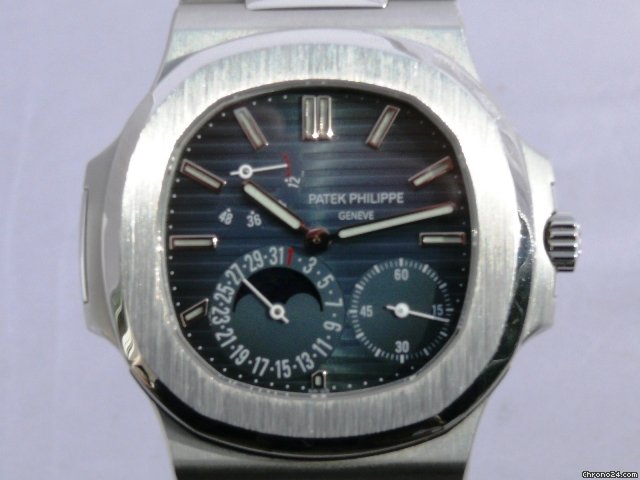 Patek Philippe NAUTILUS 5712