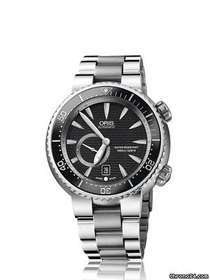 Oris Diving Divers Titan 'C' Small Second, Date NEU incl MWST B+P