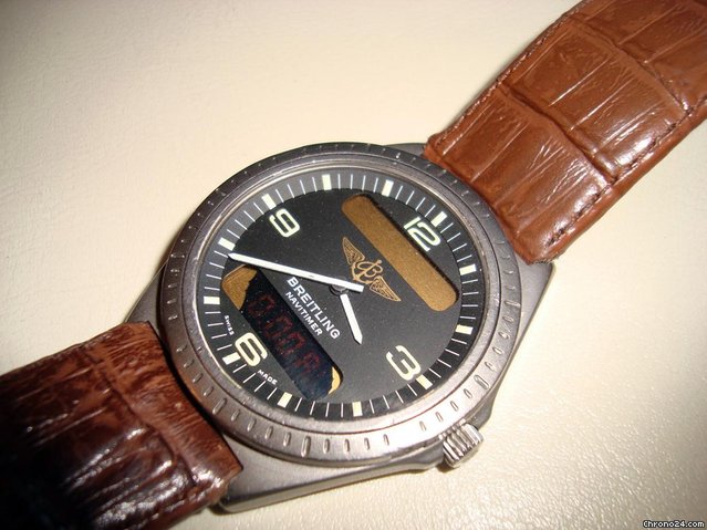 replica Breitling Navitimer Aerospace HAU mit Titangeh?use WATCHES 1 