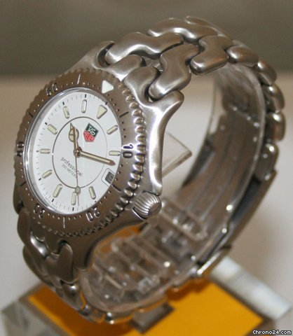 TAG Heuer Professional
