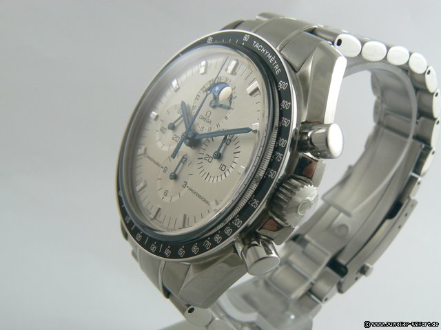 replica Omega SPEEDMASTER MOON WATCHES 1 