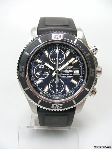 Breitling Super Ocean chonographe acier/caoutchouc cadran noir trois compteurs