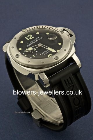replica Panerai Luminor Submersible PAM 00024 WATCHES 1 