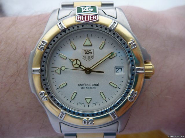 TAG Heuer 4000 serie