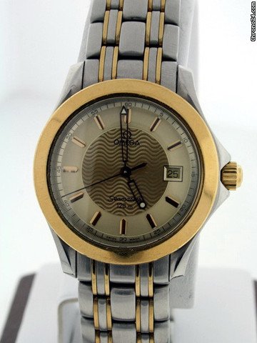 replica Omega Seamaster Pre-owned quartz WATCHES 1 