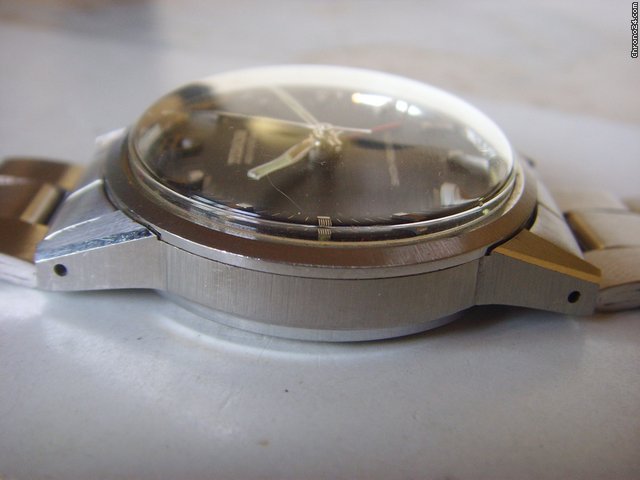 replica Tudor NEW OLD STOCK ADVISOR ALARM SHOCK RESISTANT WATCHES 1 