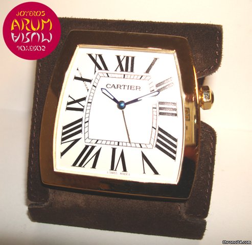 Cartier La Do?a Table Clock