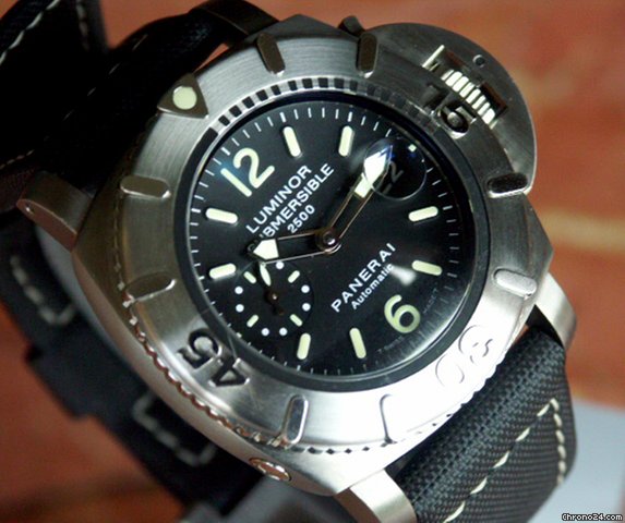 Panerai PAM 194 Submersible to 2500 meters 47 mm Special Edition: