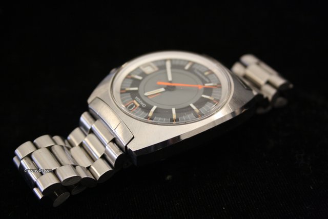 replica Omega SEAMASTER MEMOMATIC 166072 FROM 1969 WATCHES 1 