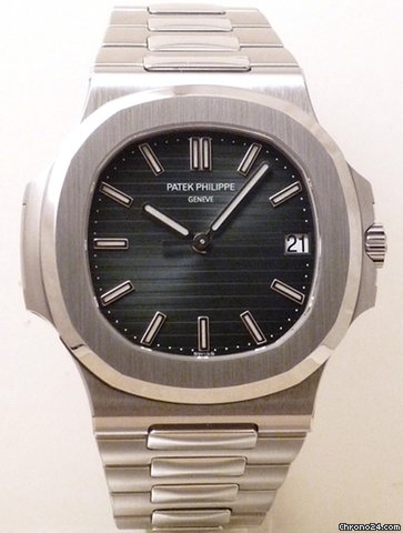 Patek Philippe NAUTILUS JUMBO REF. 5711/1A NEW 2012