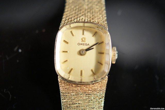Omega Women's Manual. Ref. no. HH8604. Case no. 12727