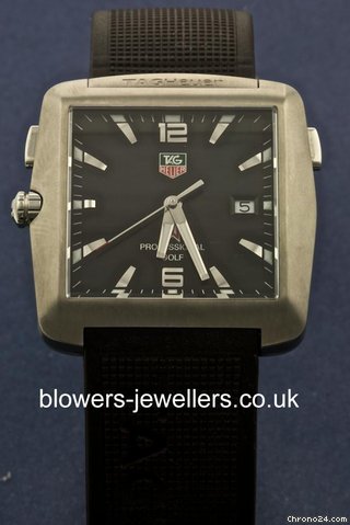 TAG Heuer Tiger Woods Professional Golf Watch WAE1111