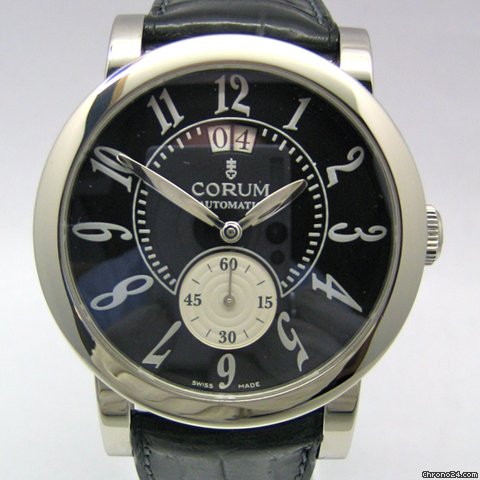 Corum Classical Grande Date Automatik Chronometer