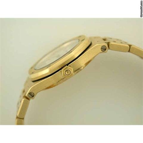 replica Audemars Piguet Royal Oak 18ct gold quartz on bracelet WATCHES 1 