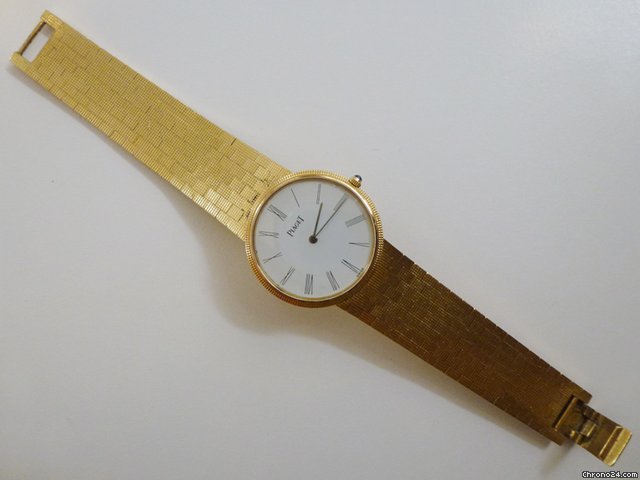 Piaget 18K YELLOW GOLD VINTAGE CIRCA 1965