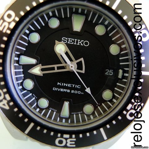 Seiko Kinetic Diver's