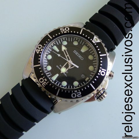 Seiko Kinetic Diver's WATCHES 2