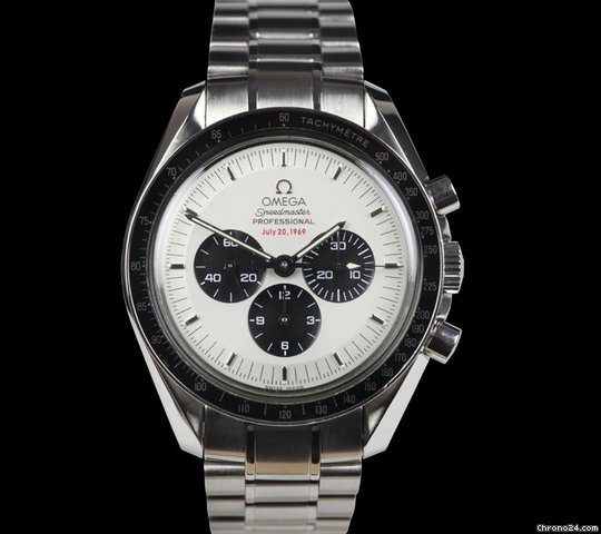 Omega Speedmaster Apollo 11 Moon 35th Anniversary Ltd Edition