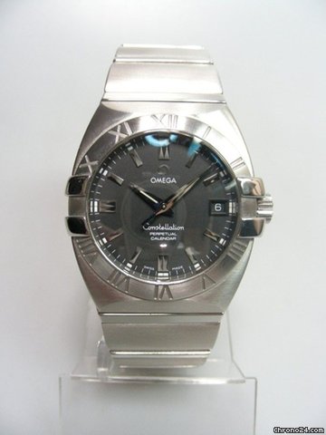 Omega Constellation calendrier perpetuel
