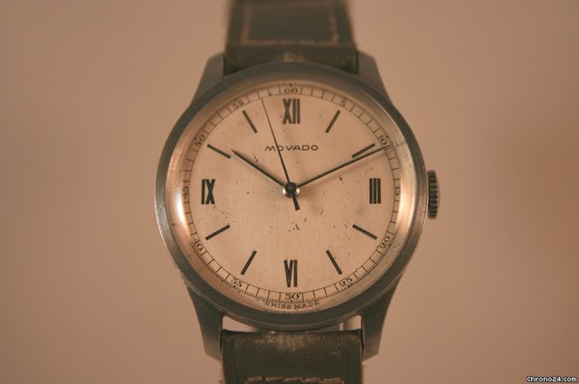 Movado Oversize
