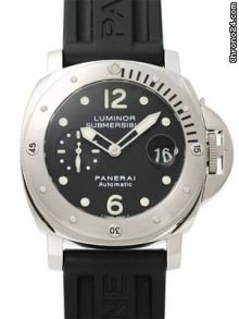Panerai Luminor Submersible