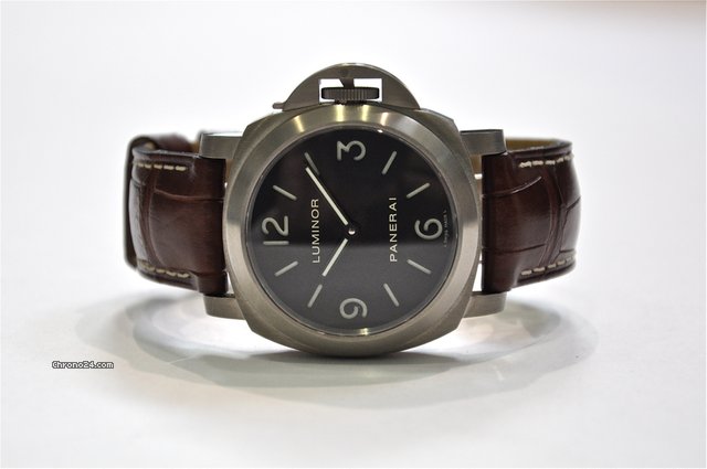 Panerai Luminor Base Titanium