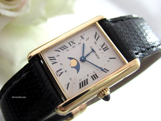 Cartier Tank m.Mondphase  Datum 750K / Gold