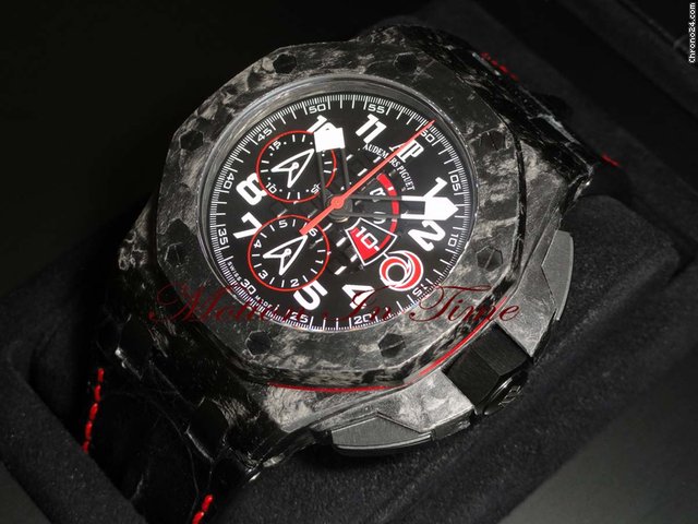 Audemars Piguet ALINGHI TEAM ROYAL OAK OFFSHORE CARBON LIMITED 1300 PIECES