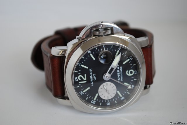 Panerai luminor GMT