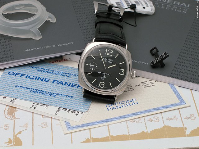 replica Panerai Radiomir Blackseal pam380 WATCHES 1 