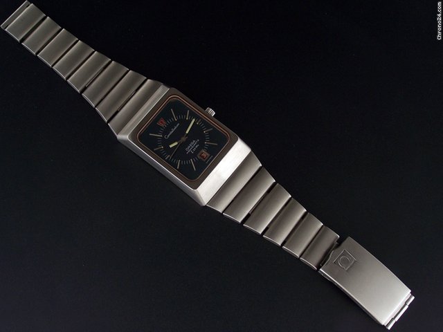 Omega Constellation Megaquartz f2.4 MHZ